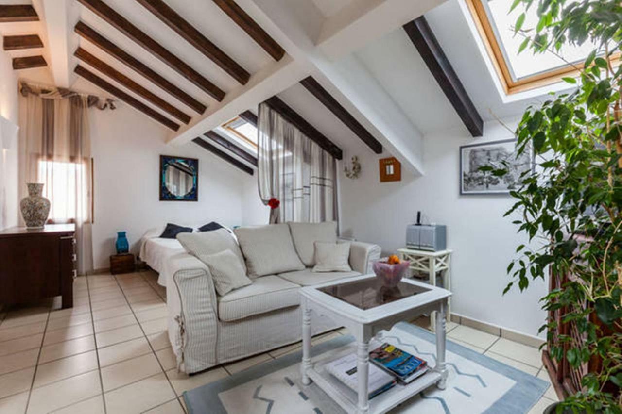Studio Le Petit Nid D'Amour Meuble Tourisme 3 Etoiles Poggio Santa-Lucia-di-Tallano Exterior foto